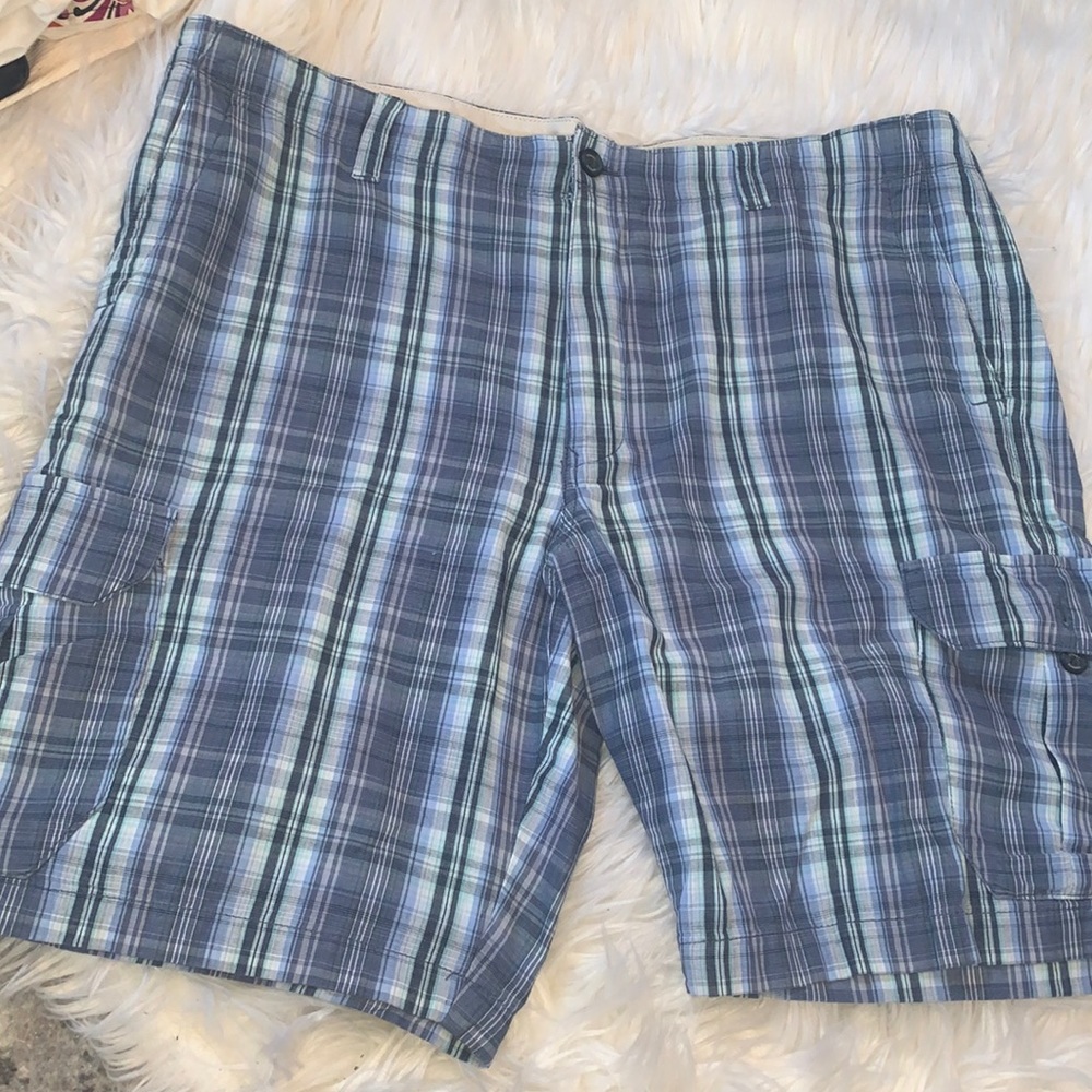 NWOT Tommy bahama plaid Bermuda shorts